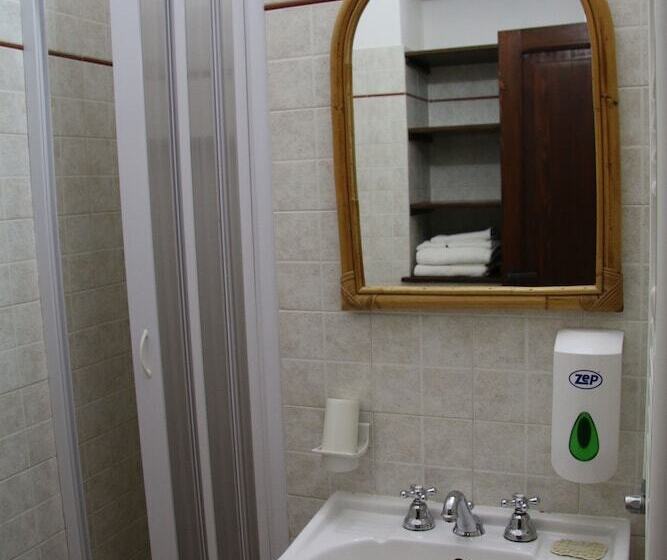 חדר סטנדרט לארבעה, Masseria Serine