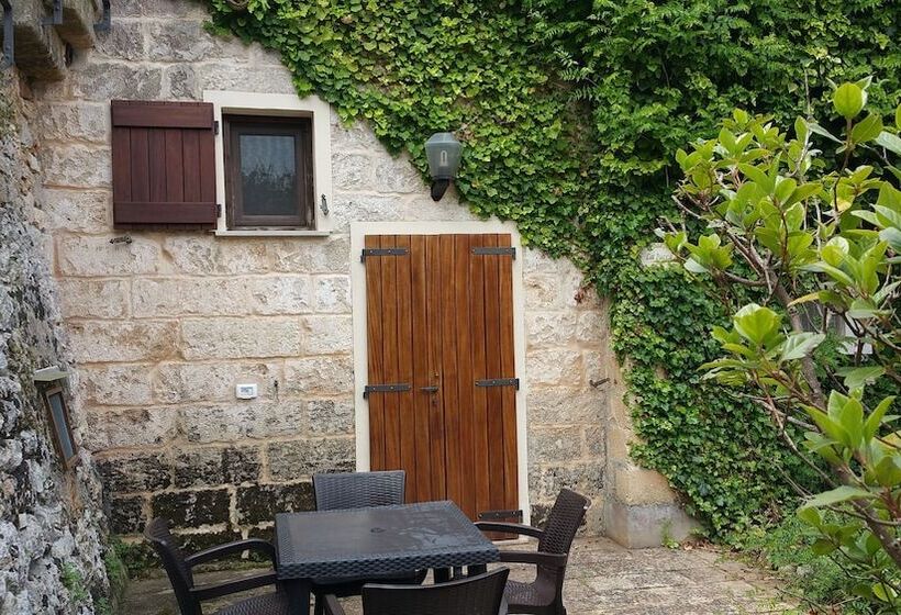 חדר סטנדרט לארבעה, Masseria Serine