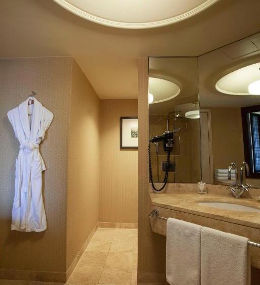 스탠다드 룸, Grand Hyatt Istanbul