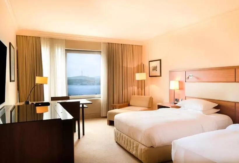 オーシャンビューのクラブルーム, Grand Hyatt Istanbul