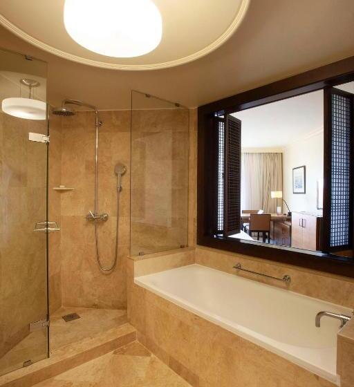 스탠다드 룸 바다 전망, Grand Hyatt Istanbul