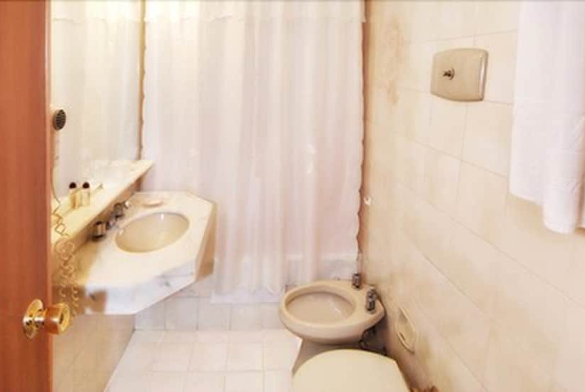 スタンダードルーム, London Palace