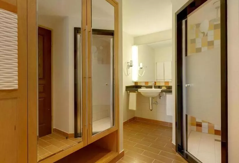 اتاق استاندارد یک نفره, Robinson Camyuva   Adults Only