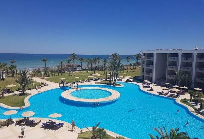 اتاق یک تخته با چشم‌انداز استخر, Royal Thalassa Monastir