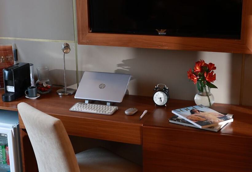 Deluxe Room View Sea with Balcony, Nova Plaza Crystal Hotel & Spa