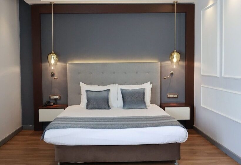 Deluxe Room View Sea with Balcony, Nova Plaza Crystal Hotel & Spa