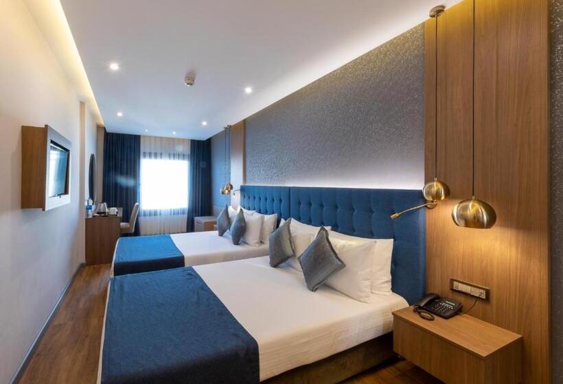 Family Room, Nova Plaza Crystal Hotel & Spa