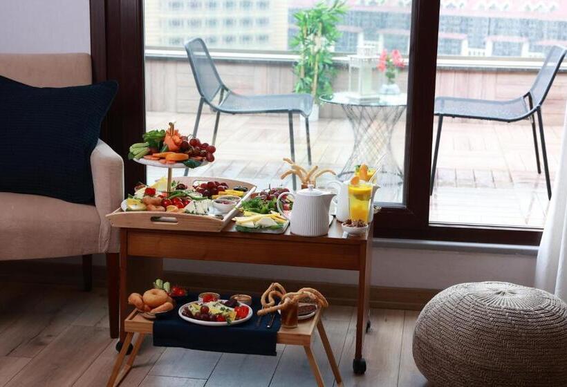 Deluxe Room View Sea with Balcony, Nova Plaza Crystal Hotel & Spa