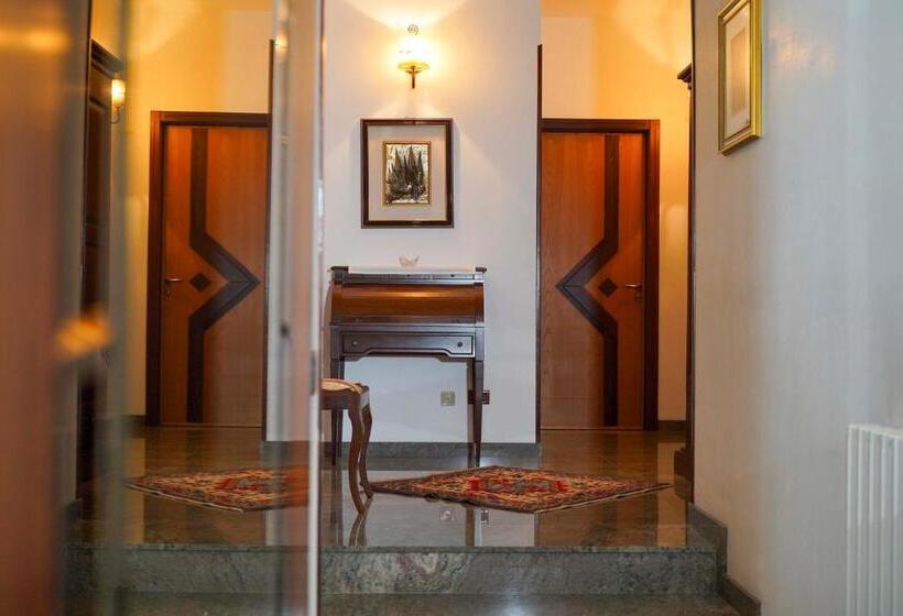 Номер Стандарт с Балконом, B&b Fiore