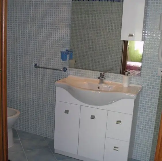اتاق استاندارد, B&b La Collina