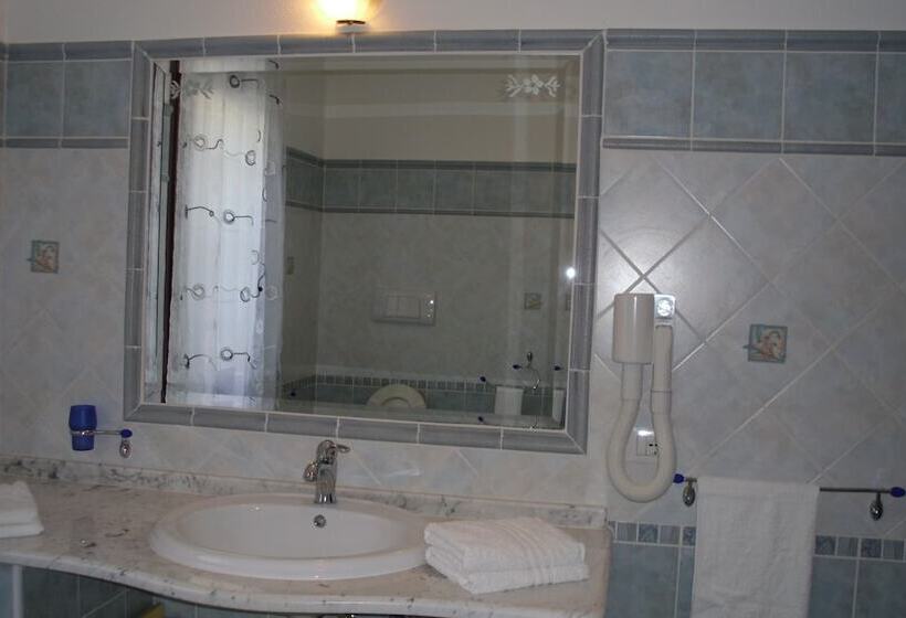 اتاق استاندارد, B&b La Collina
