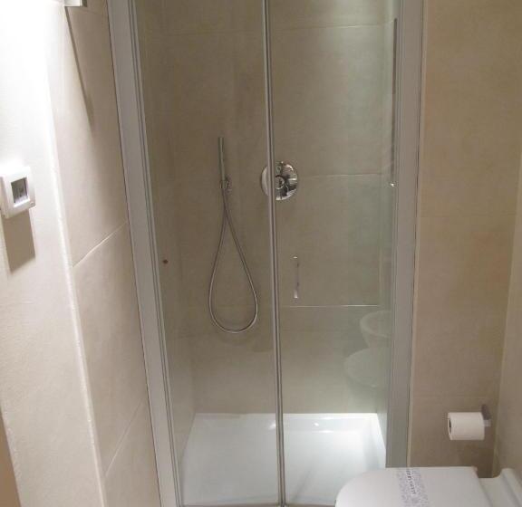 اتاق اکونومی یک تخته, Country House La Radice