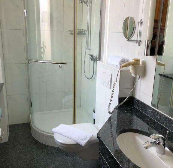 标准间, Frischbier S Hotel Restaurant