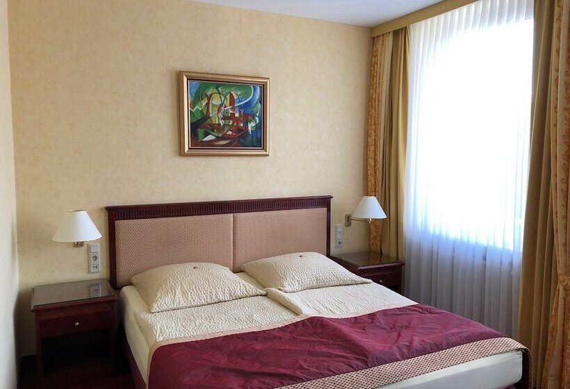 标准间, Frischbier S Hotel Restaurant