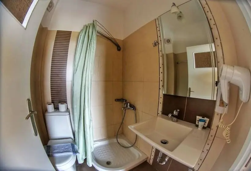 Premium Kolmen Hengen Huone, Kokoni Beach