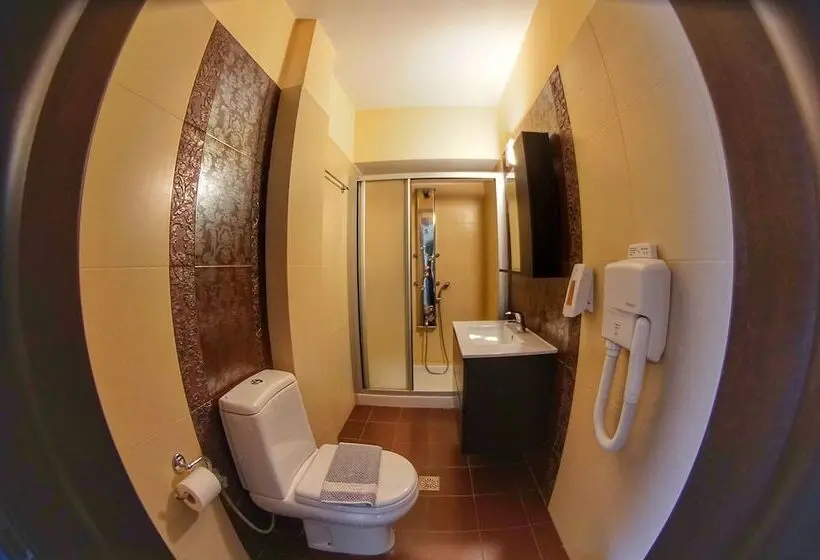 Premium Kolmen Hengen Huone, Kokoni Beach