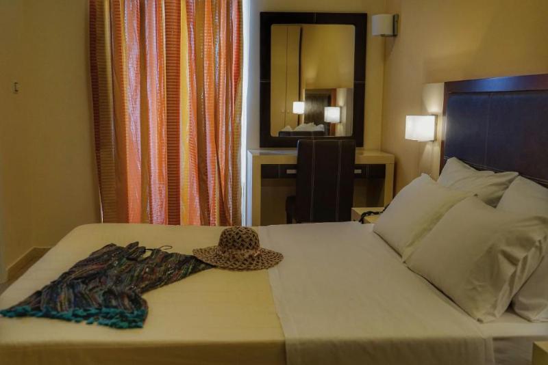 חדר סטנדרט צדדי נוף לים, Kokoni Beach