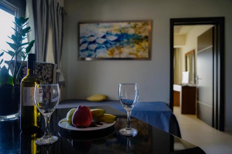 סוויטת ג'וניור צדדית נוף לים, Kokoni Beach