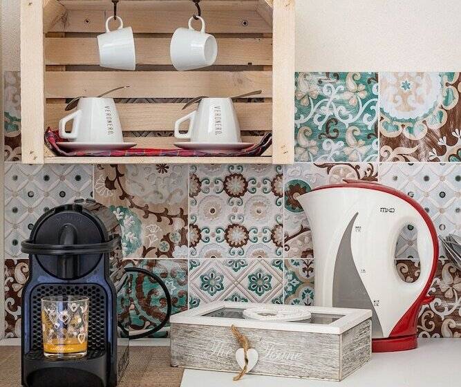 سوییت با چشم‌انداز دریا, Respiro Del Mare