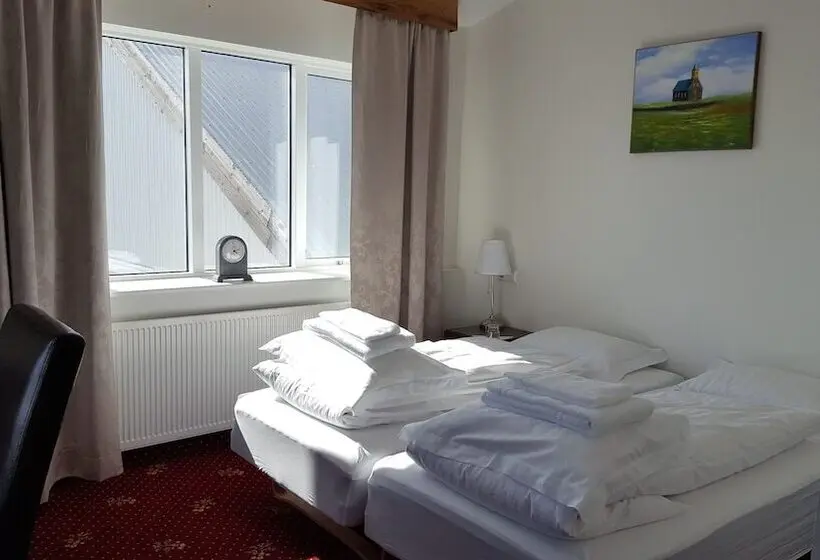 اتاق استاندارد, Húsavík Cape