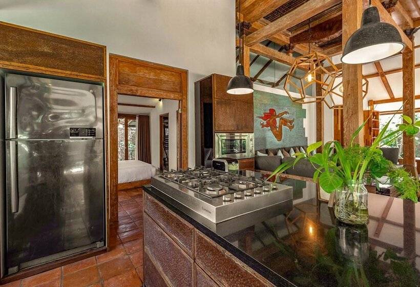 ویلای 3 خوابه با استخر, Kuno Villas