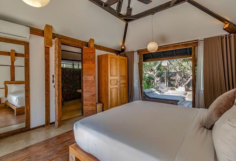 プール付３ベッドルーム　ビラ, Kuno Villas