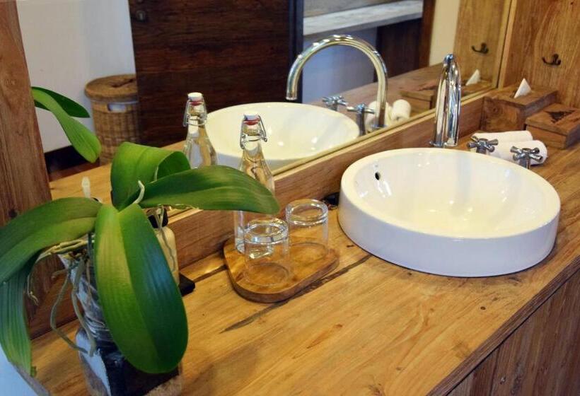 ツーベッドルーム　ヴィラ, Kuno Villas