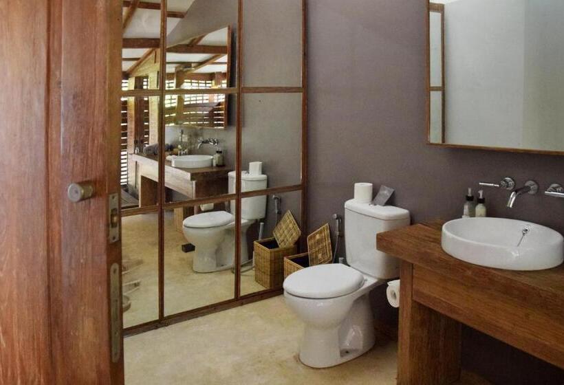 プール付３ベッドルーム　ビラ, Kuno Villas