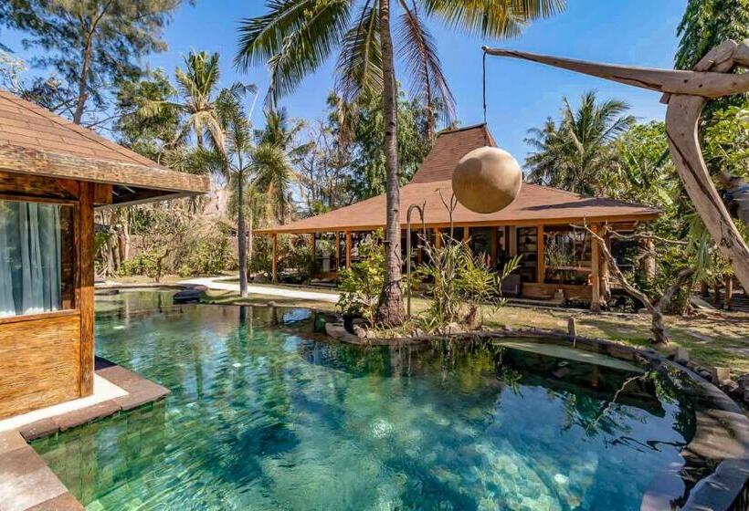 ویلای 3 خوابه با استخر, Kuno Villas