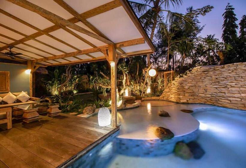 プール付３ベッドルーム　ビラ, Kuno Villas