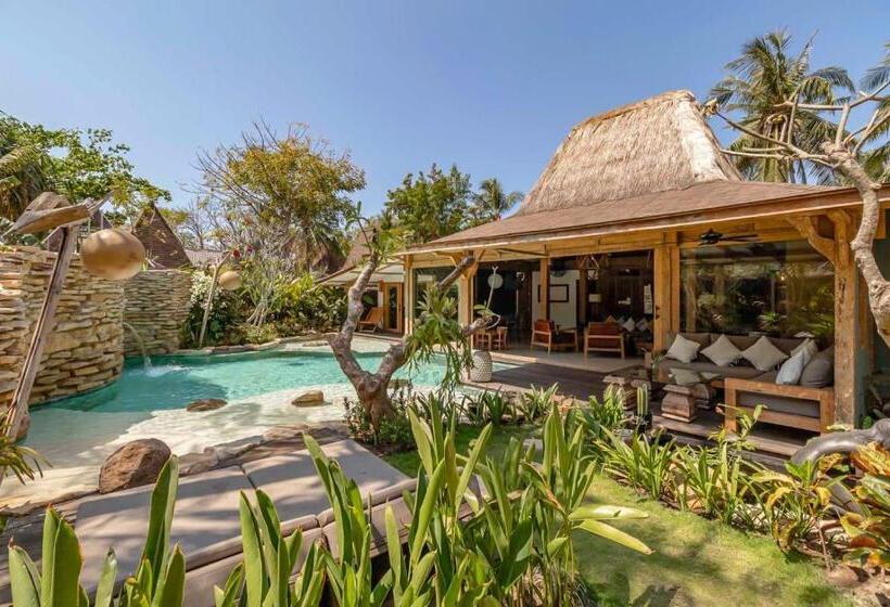 プール付３ベッドルーム　ビラ, Kuno Villas