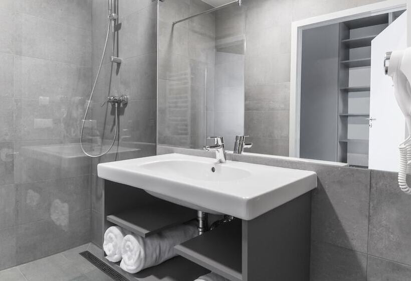 חדר סטנדרט נוף לאגם, Notera Hotel Spa