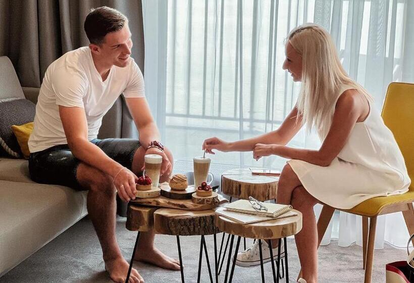 חדר סטנדרט נוף לאגם, Notera Hotel Spa