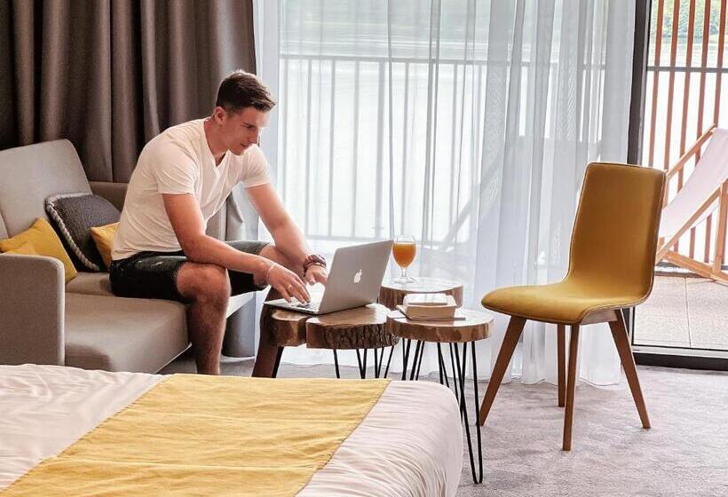 חדר סטנדרט נוף לאגם, Notera Hotel Spa