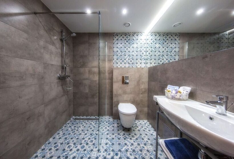 高级大房间, Paryski Art & Business Zakopane Basen Jacuzzi Sauna Małpi Gaj