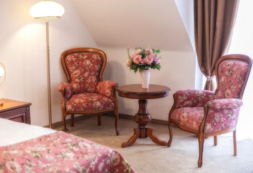 غرفة سوبيريور, Paryski Art & Business Zakopane   Basen Jacuzzi Sauna Małpi Gaj