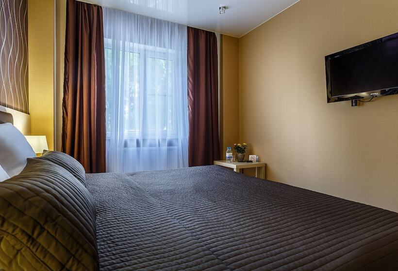 标准间, Victoria Plaza