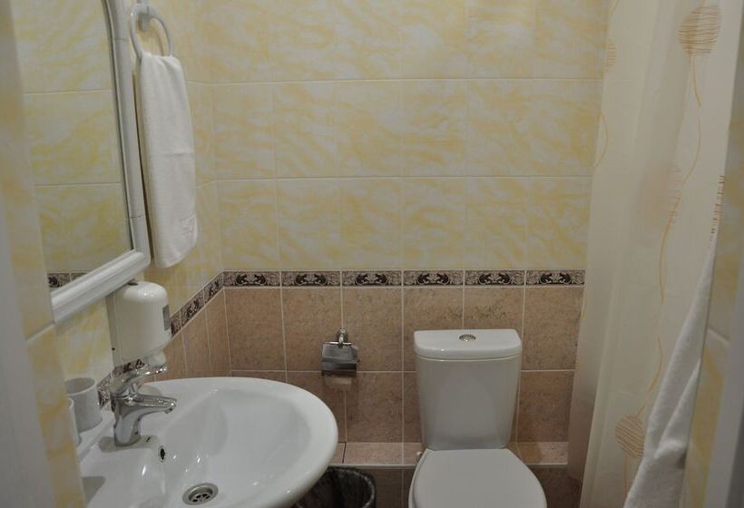 エコノミールーム, Lada Voskhod Hotel Complex