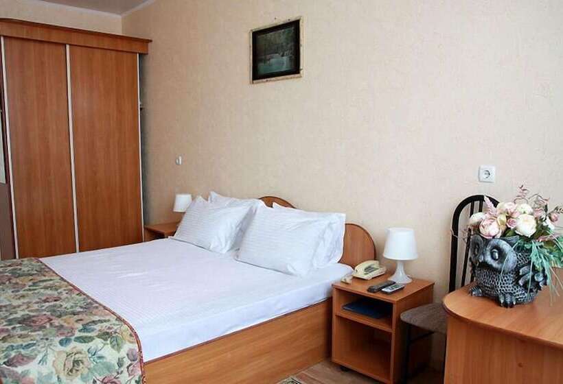 エコノミールーム, Lada Voskhod Hotel Complex