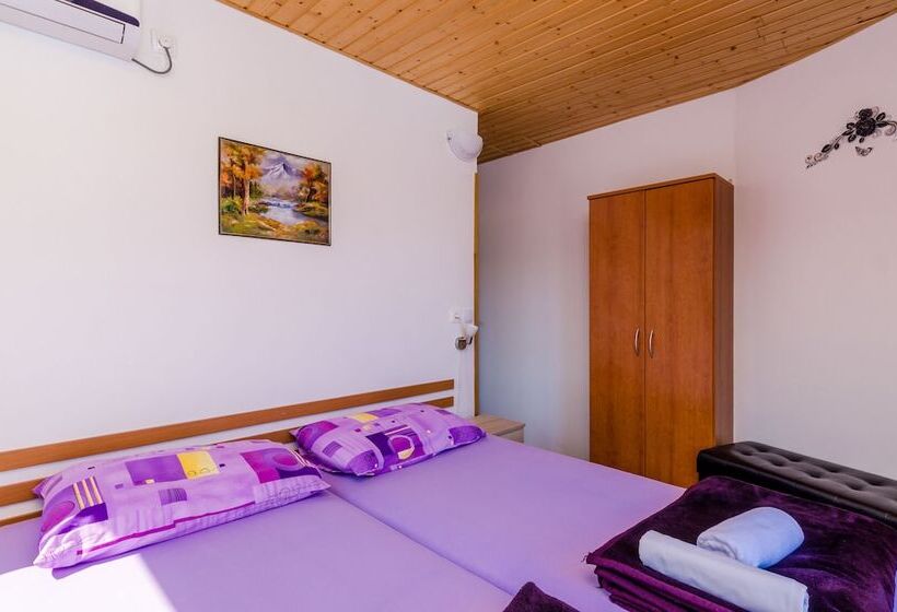 침실 2개 바다 전망 아파트, Apartments & Rooms Mihajica