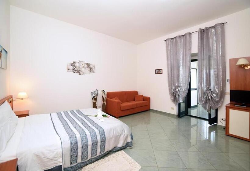 스탠다드 발코니 룸 바다 전망, The Stunning B&b