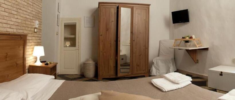 Quarto Standard Banheira Exterior, B&b Porto Trani