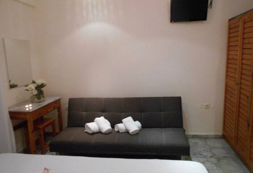 キングサイズベッドのスタンダードルーム, Kinira Beach