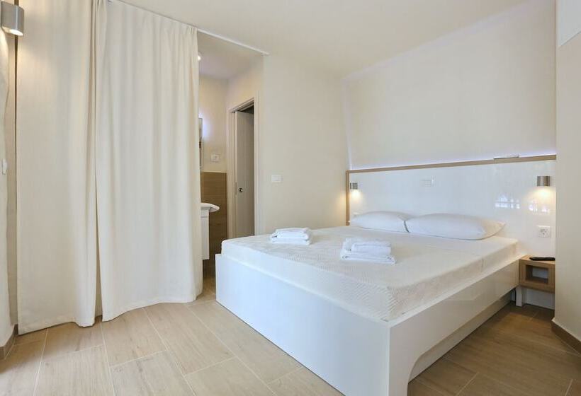 标准间带阳台, Idassa Palace