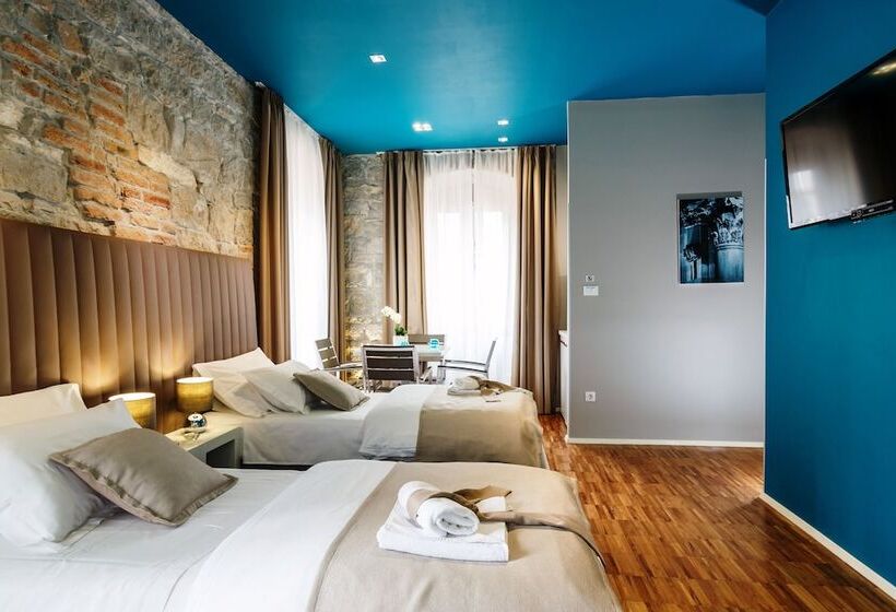 Studio Premium, Riva Luxury Rooms