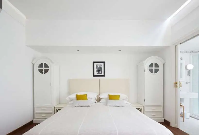 クラシックルーム, Casa Di Capri