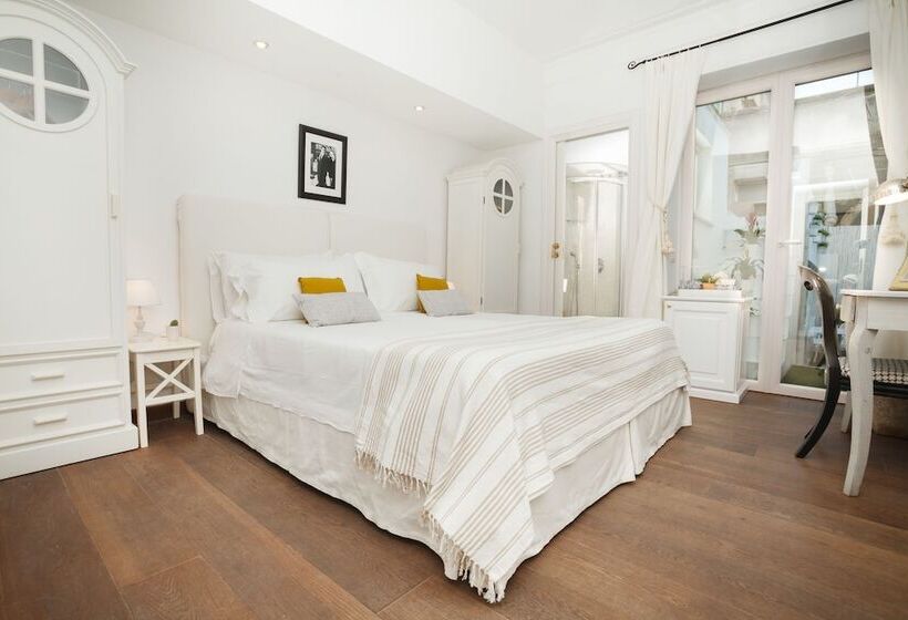 クラシックルーム, Casa Di Capri