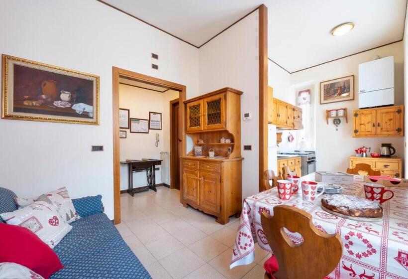 Апартаменты 1 Спальня с Балконом, Bed & Breakfast Tiffany