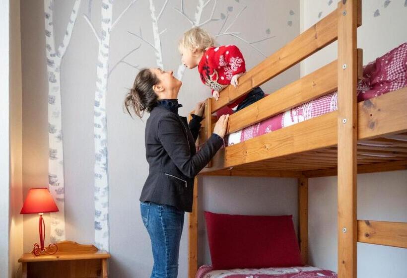 Апартаменты 1 Спальня с Балконом, Bed & Breakfast Tiffany