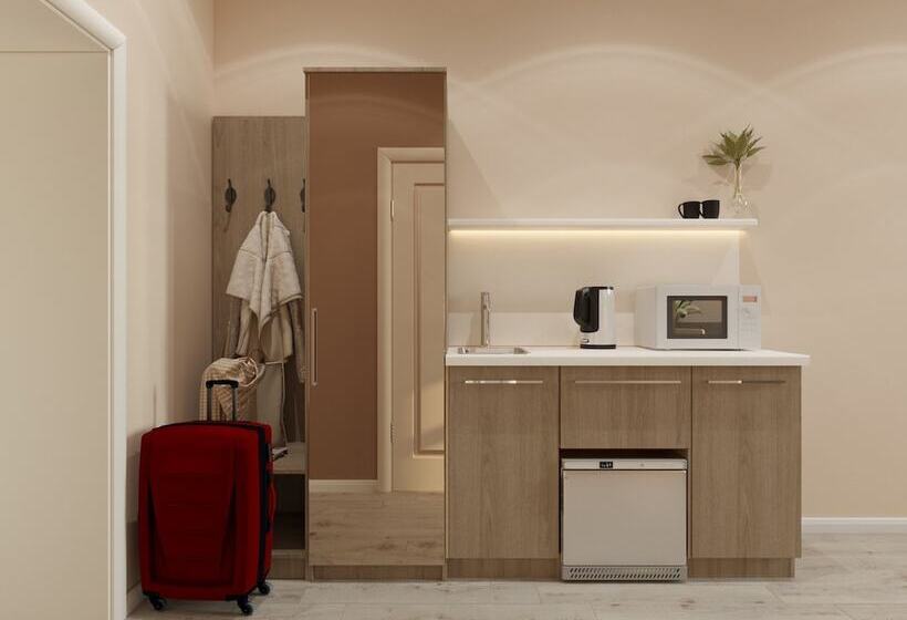 اتاق استاندارد, Oficer Apart